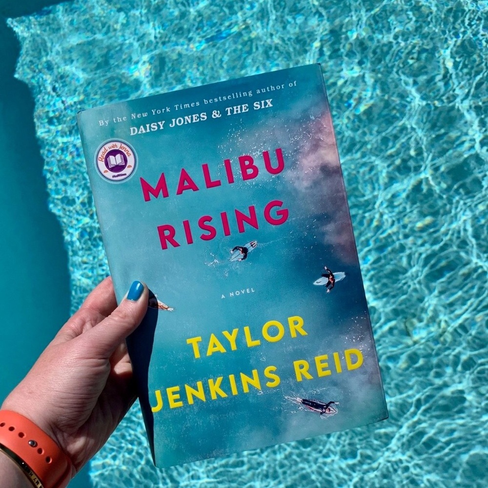 Malibu Rising 📖 Hardcover Book by Taylor Jenkins Reid